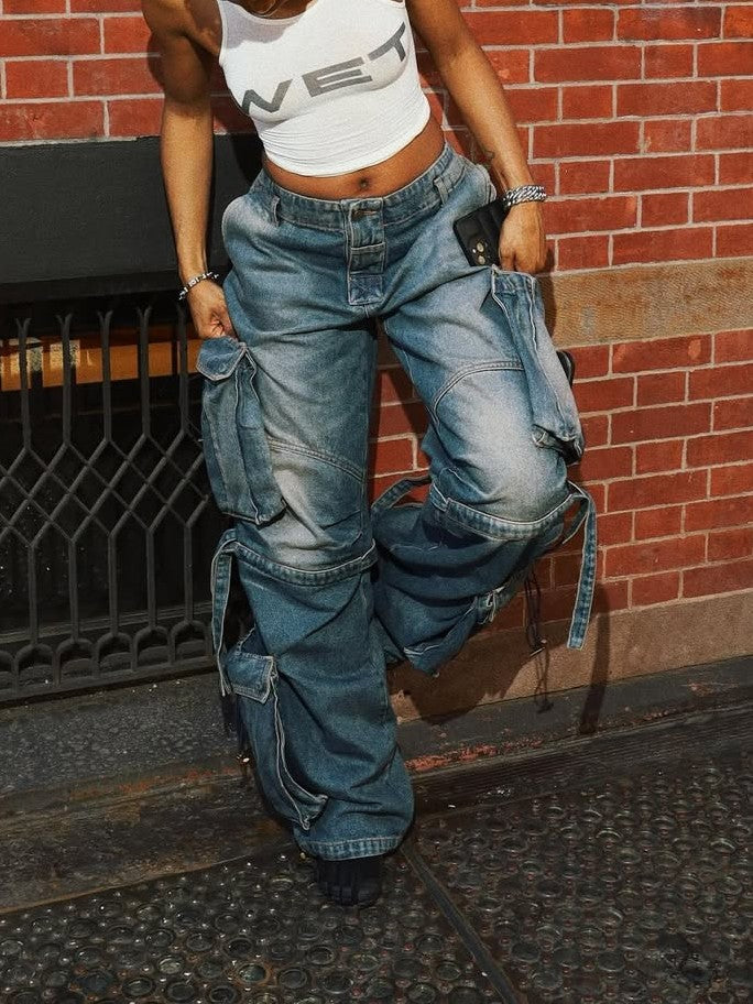 Wide-leg Jeans with Multiple Pockets