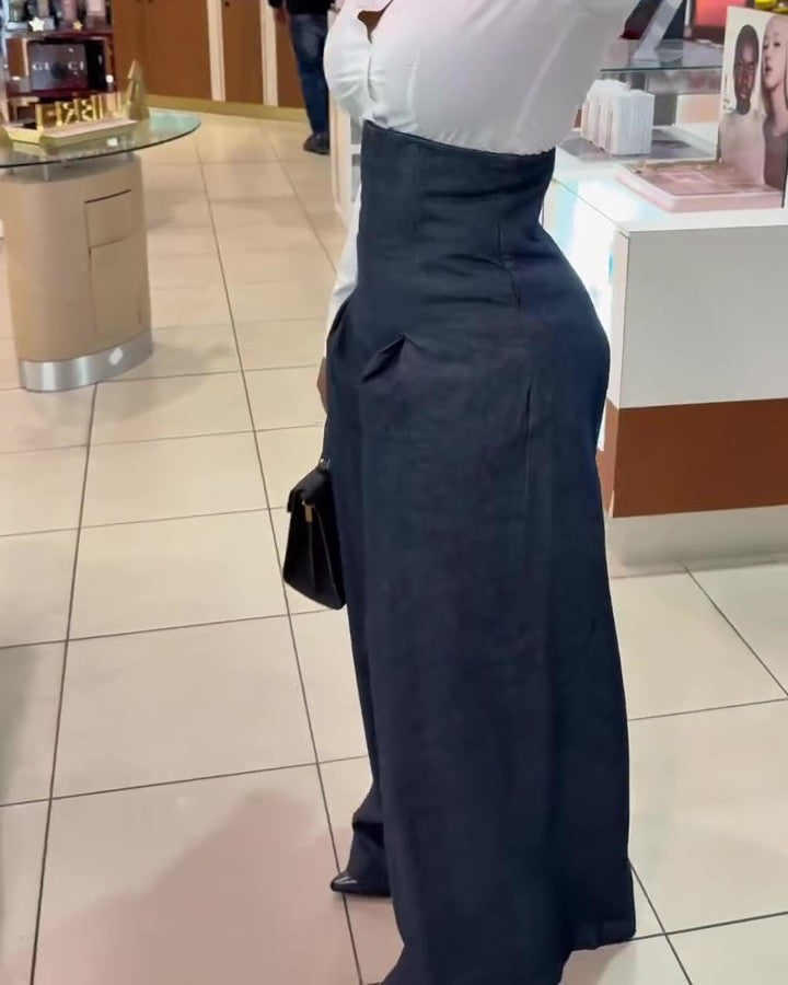 High-waisted Slim-fit Wide-leg Jeans