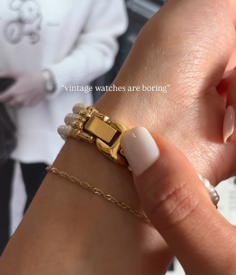 Elegant Vintage Pearls Watch