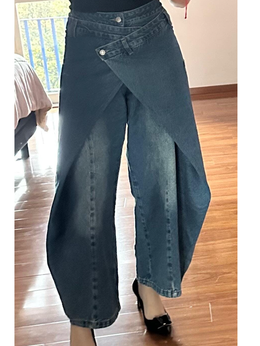 Cross-Slit Wide-Leg Jeans