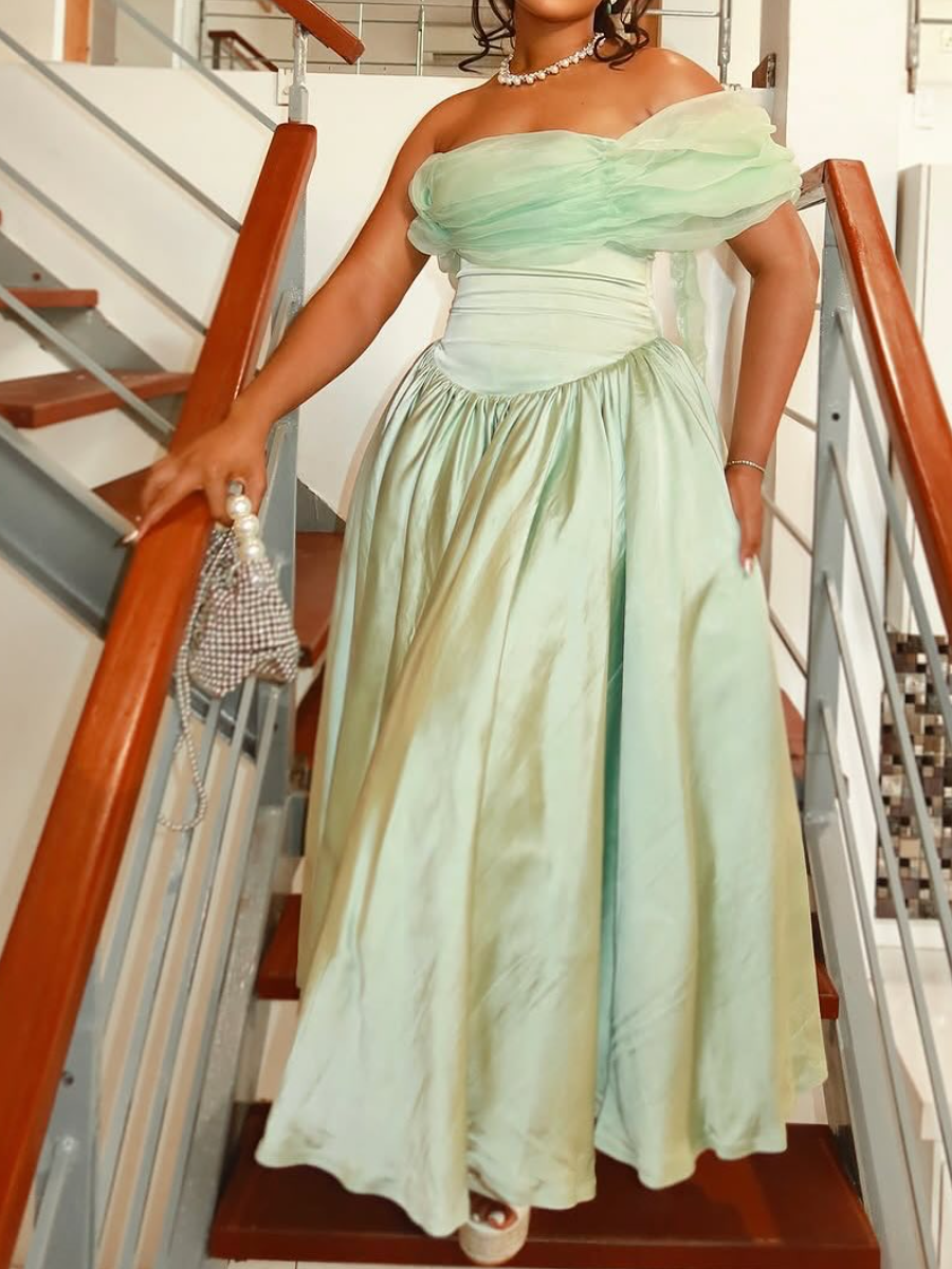 The Confidently Gown