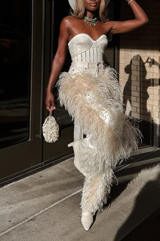 Straight Leg Jeans With Lots Of Feather Fringe