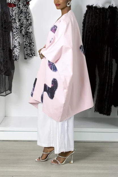 Classic bold and elegant kimono