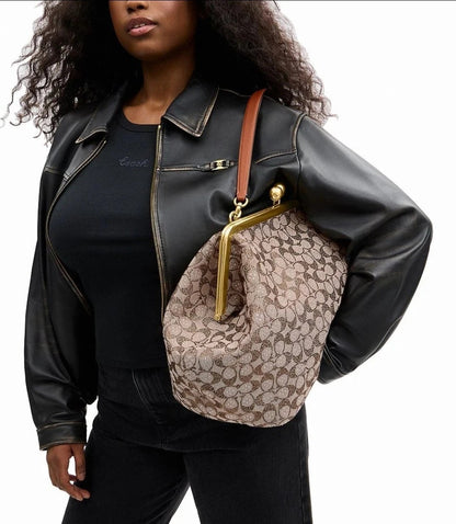 Women's Frame Crystal Jacquard Kisslock Bag