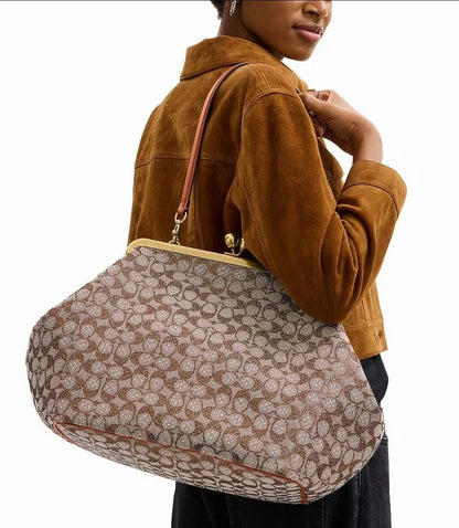 Women's Frame Crystal Jacquard Kisslock Bag