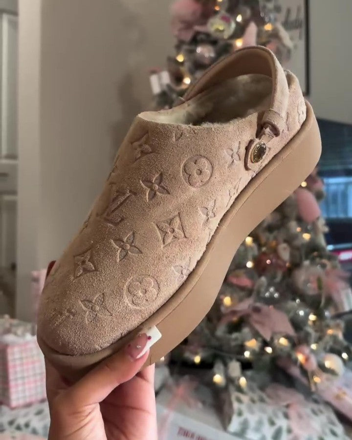 Printed Slippers and Furry Shoes