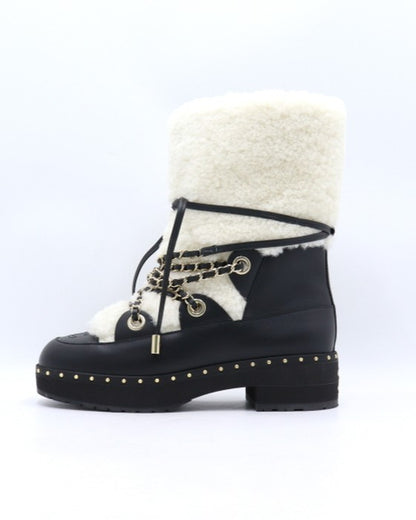Wool and Leather Chain Snow Boots