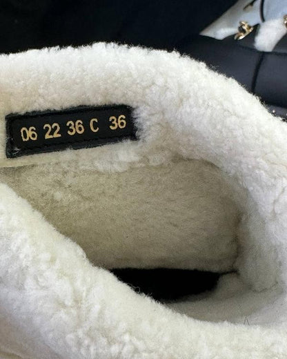 Wool and Leather Chain Snow Boots