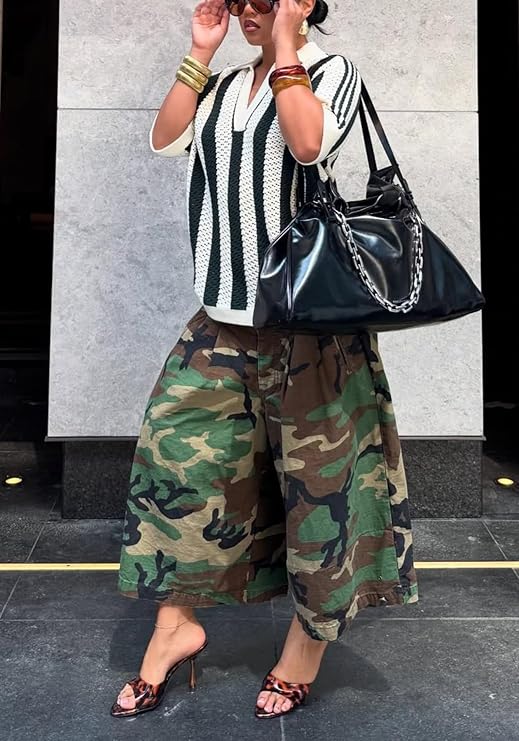 Women Baggy Cropped Cargo Jeans