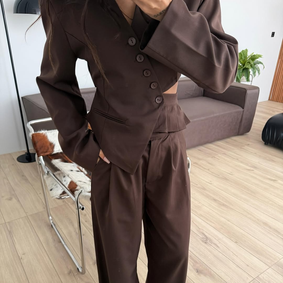 Chic Tailored Blazer Jacket and Wide-leg Trousers Set