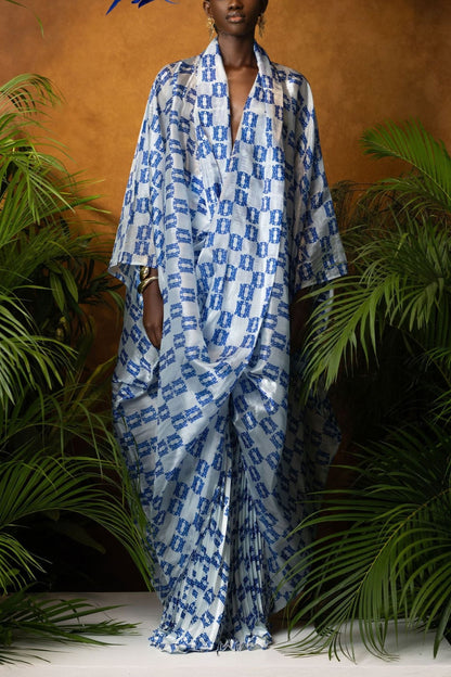 Elegant Loose-fitting Robe and Skirt Set