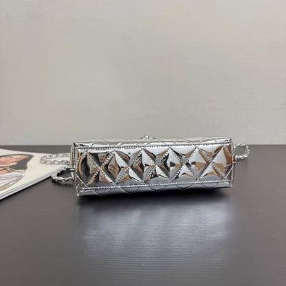 Double C handle leather handbag Silver in Leather