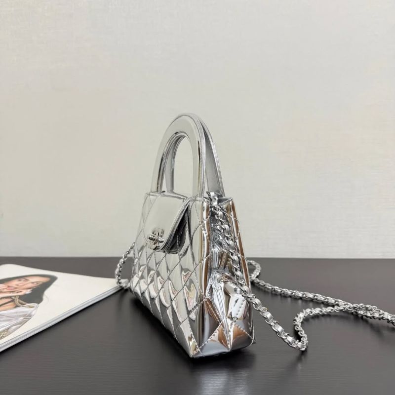 Double C handle leather handbag Silver in Leather