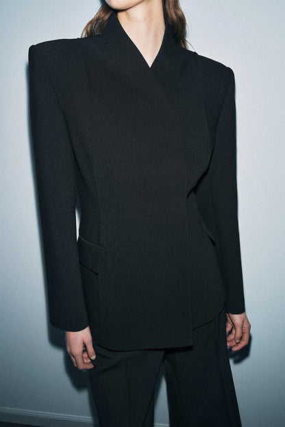 Fitted Waist and Stand-up Shoulder Fitted Blazer
